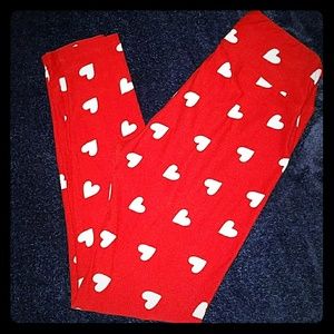 EUC Valentine's Leggings